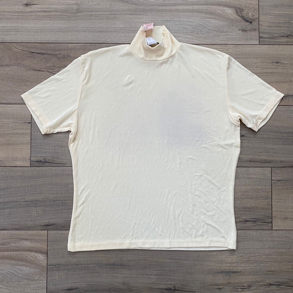 Dress Barn Womens Acetate Blend Short Sleeve Top Made In USA Size XL Buttercream